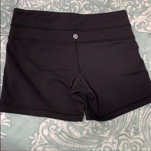 Lulu shorts